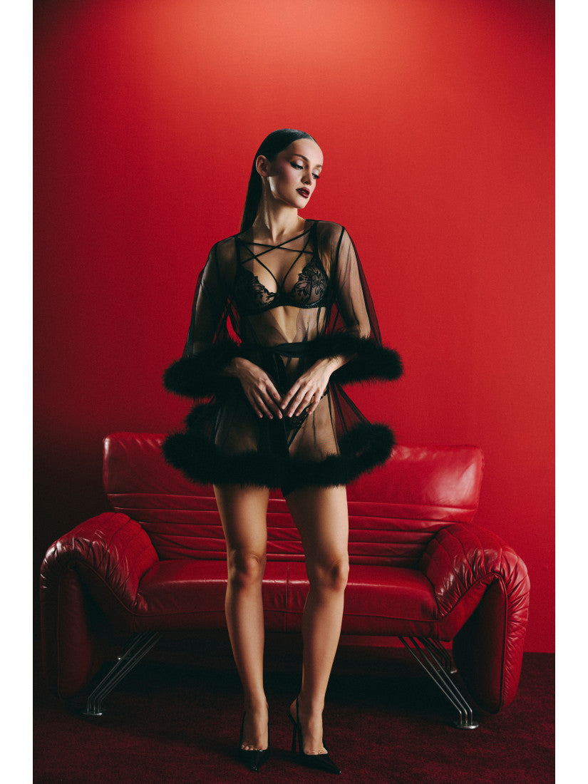 ROBE Black