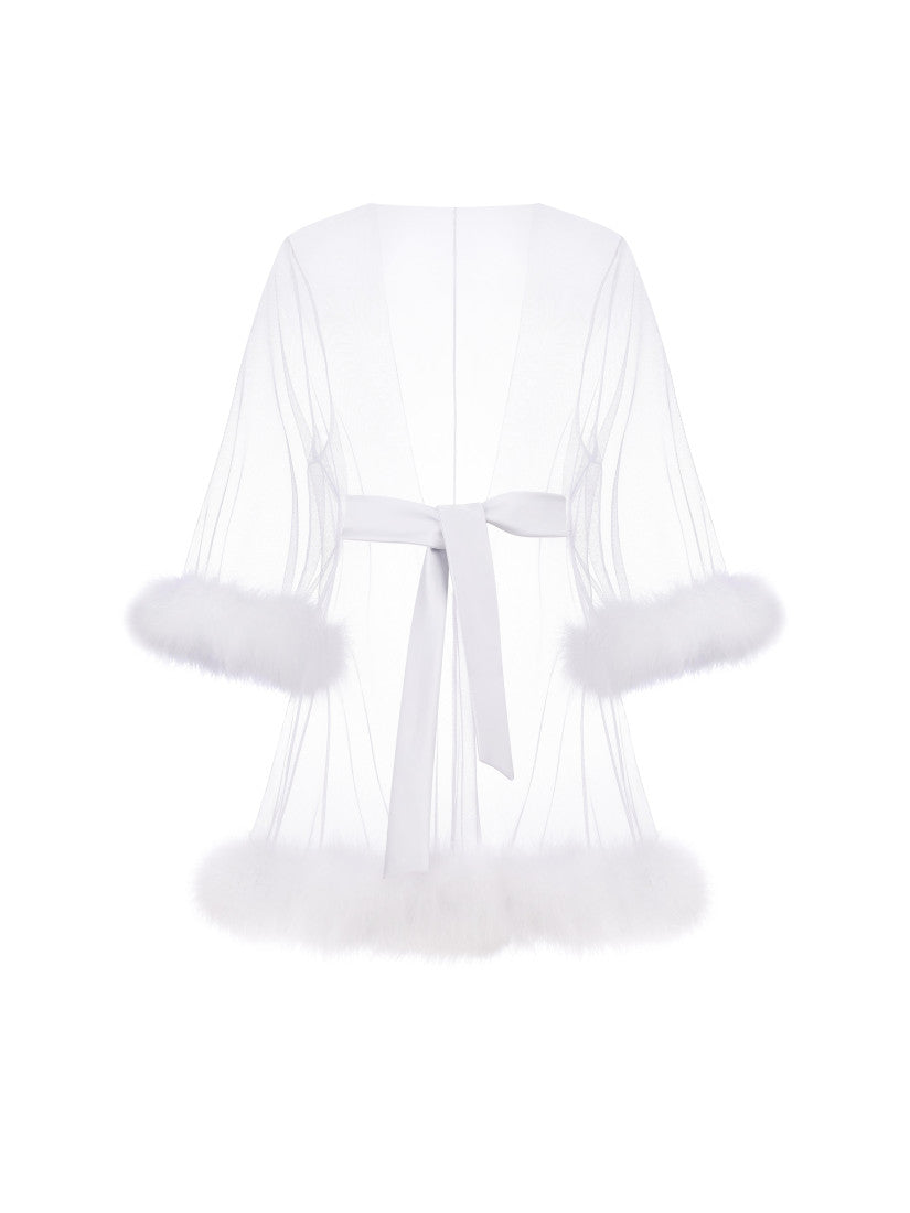 Robe White