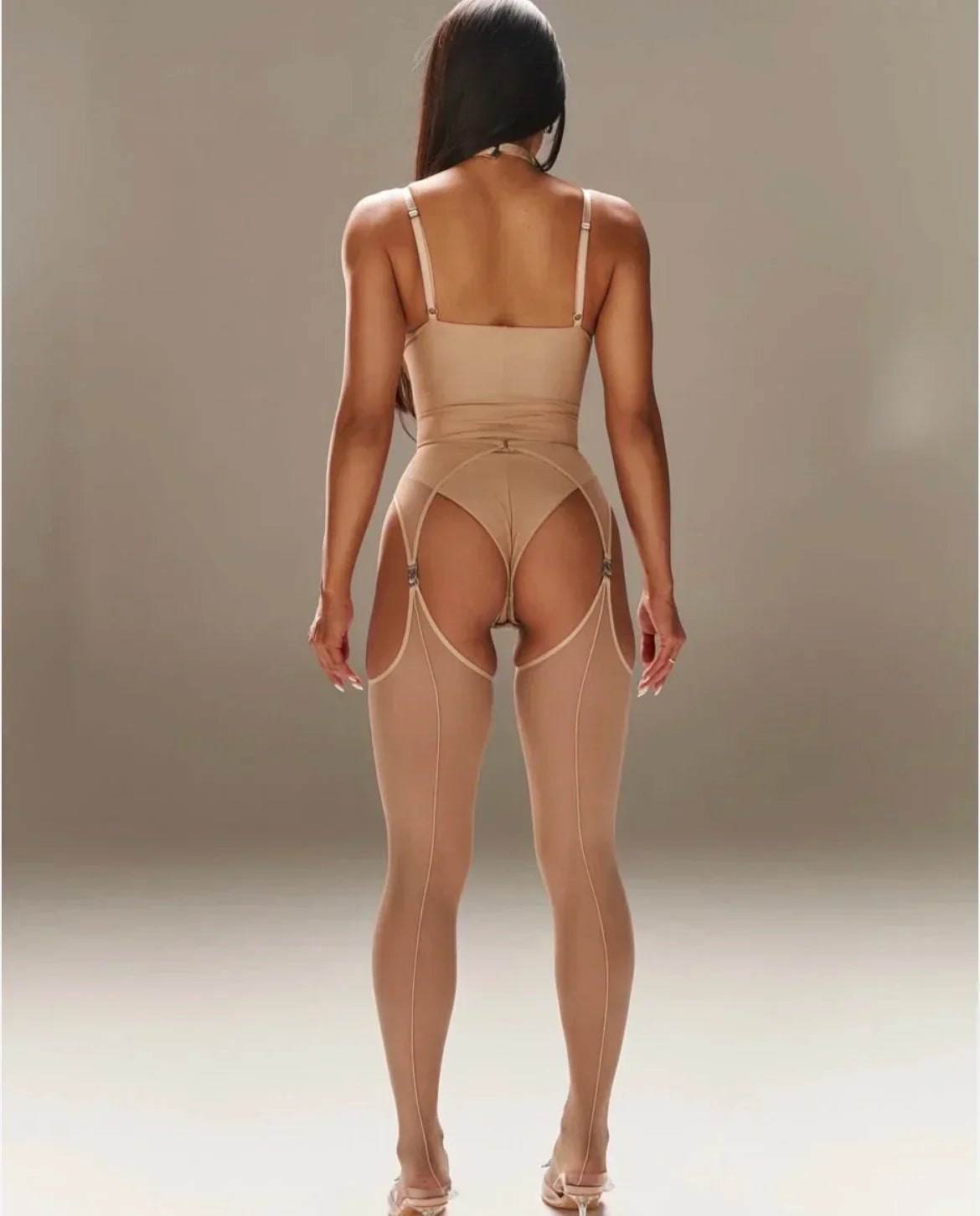 Set VEIL Nude Stockings with belt